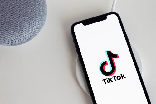 Használják az emberek a TikTokot hírfogyasztásra?